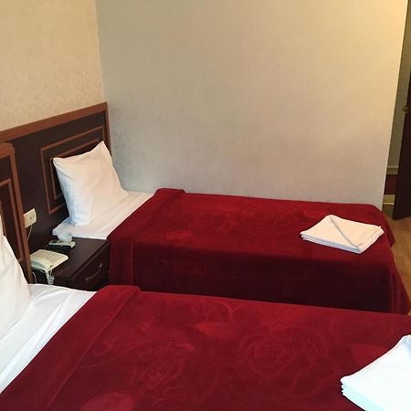Red White Hotel Estambul Exterior foto
